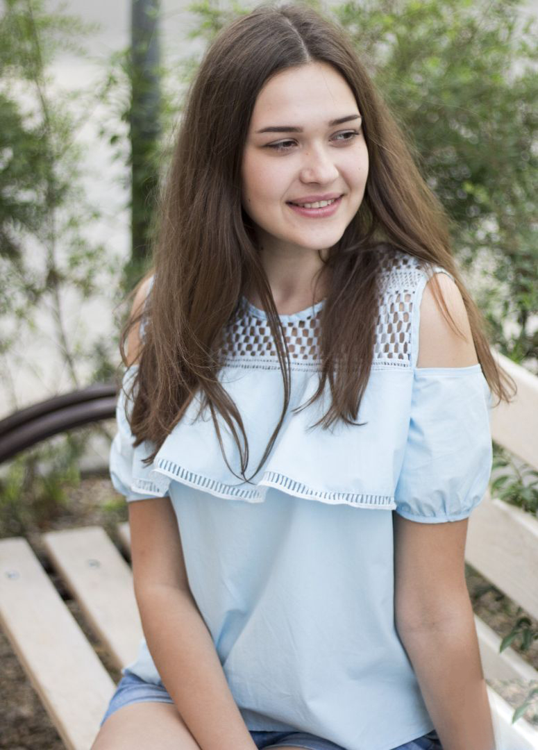 Husband captures wife's hairy private area in explicit photo