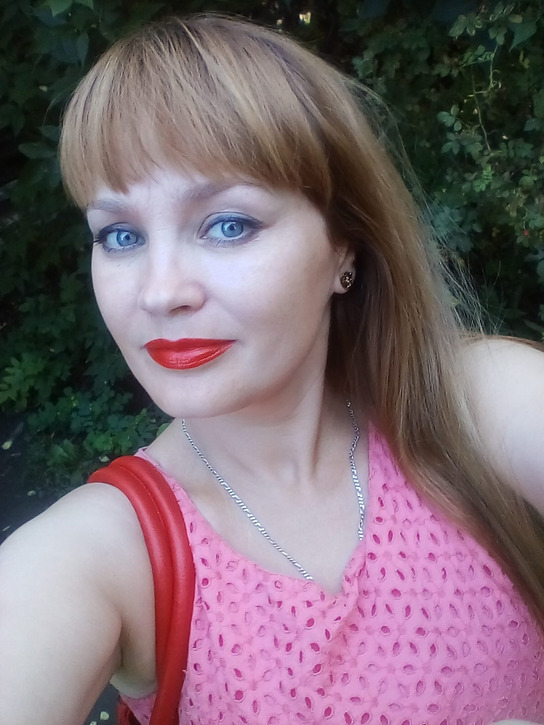 My Married Mistress Shows Off Naked Intimate Spots