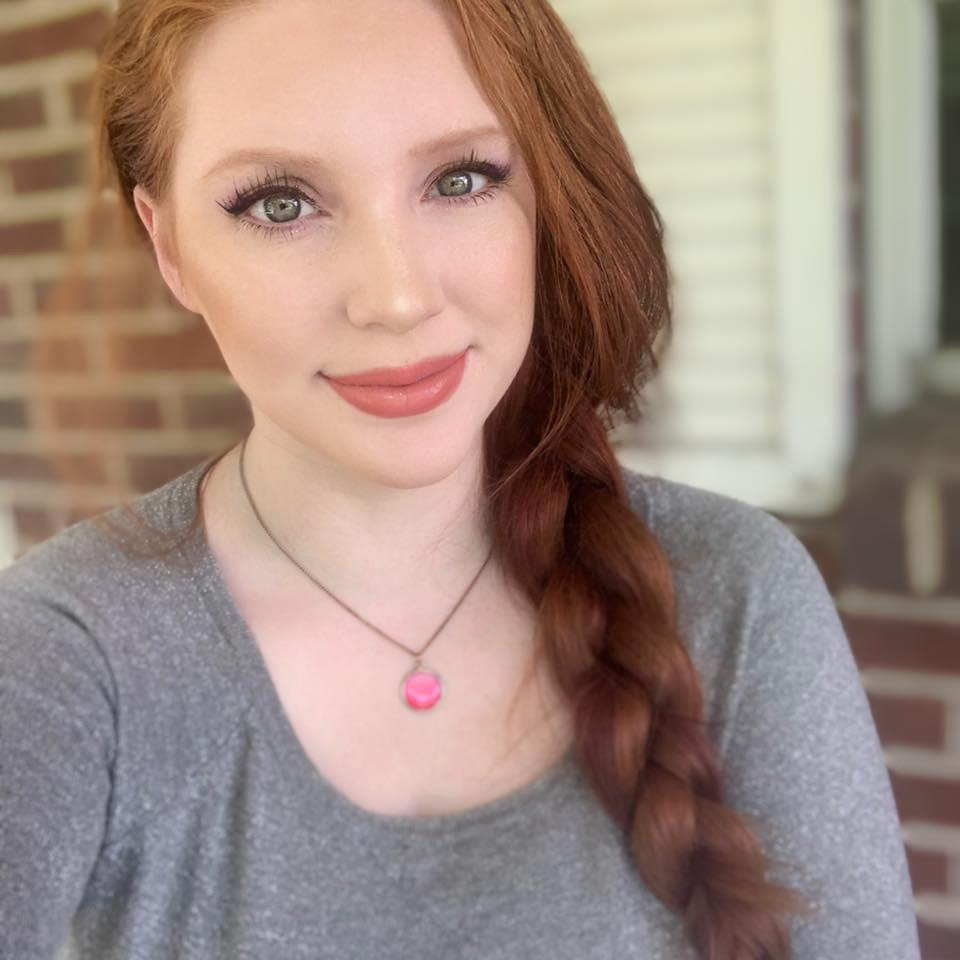 Curvy Redhead Girl Shows Off Nude Body and Curves