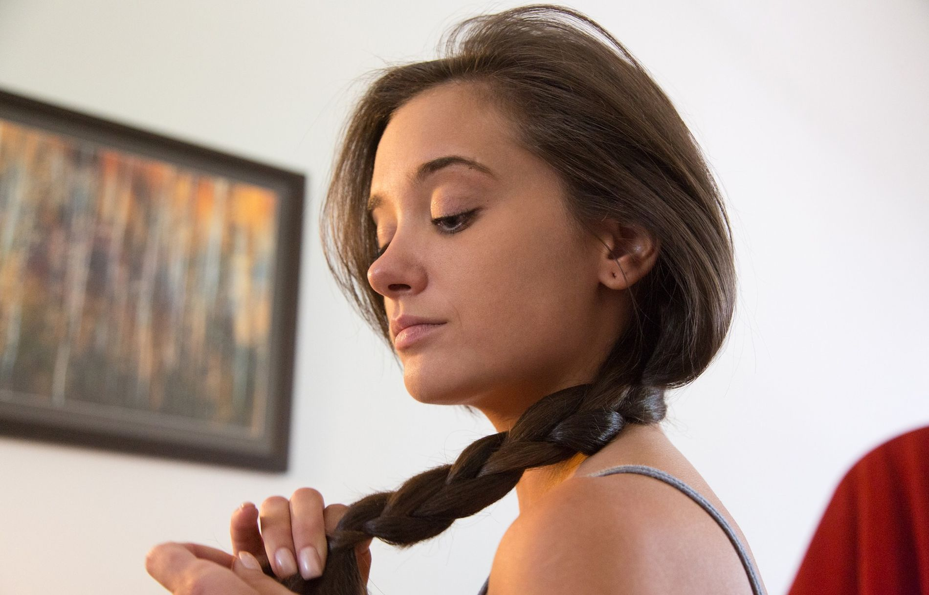 Naked Tattooed Girl Strips Down Explicitly