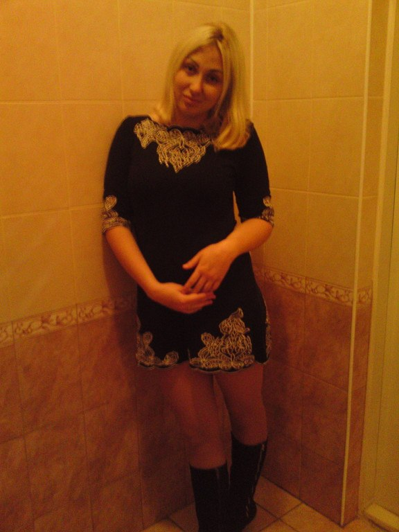 Blonde Loves Taking Explicit Selfies at Home for Personal Porn Collection