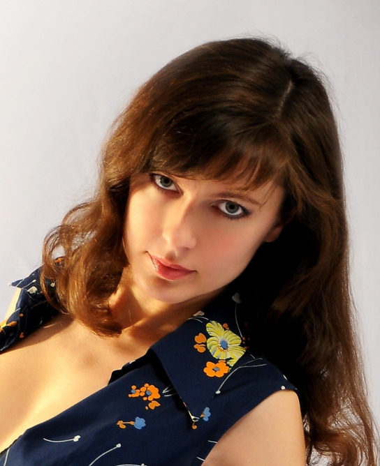 Seductive Lady's Explicit Selfies: Sensual Photoshoot for Herself – photo 1