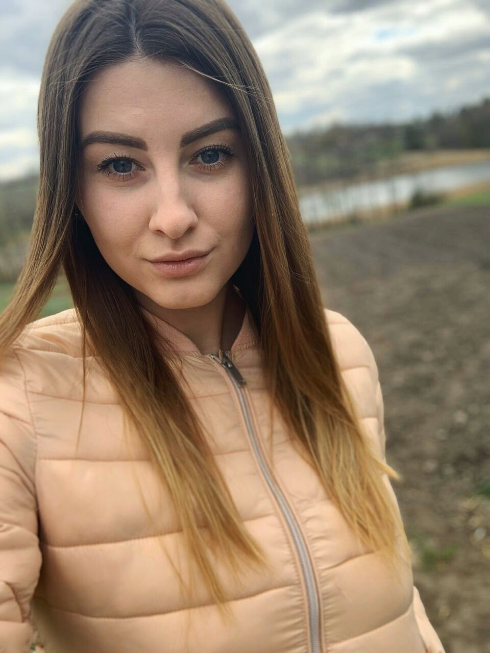 Hot Girl Reveals Slim Figure, Amazing Ass & Boobs - Explicit Content – photo 1