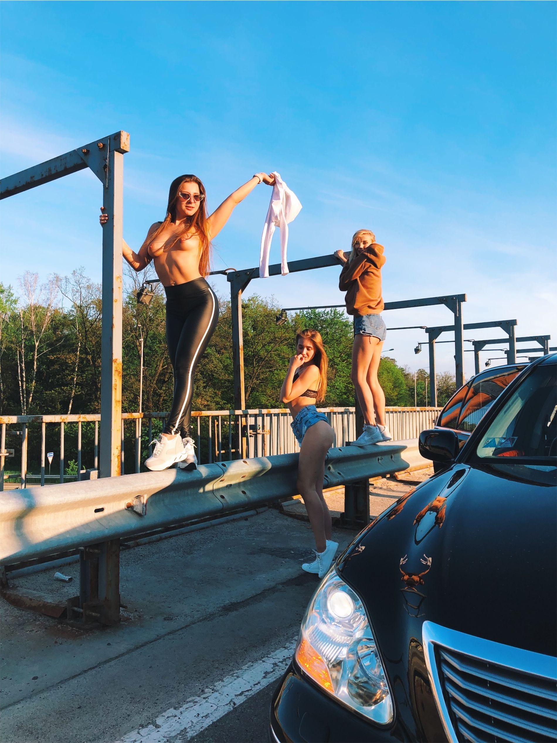 Seductive Lady Selfie: Tempting and Captivating Beauty