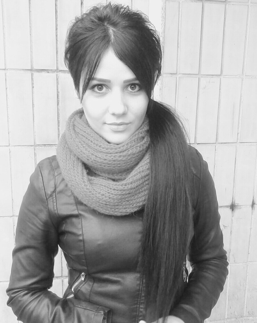 Stunning Nipples on Modest Nude Girl Pose Explicitly – photo 1