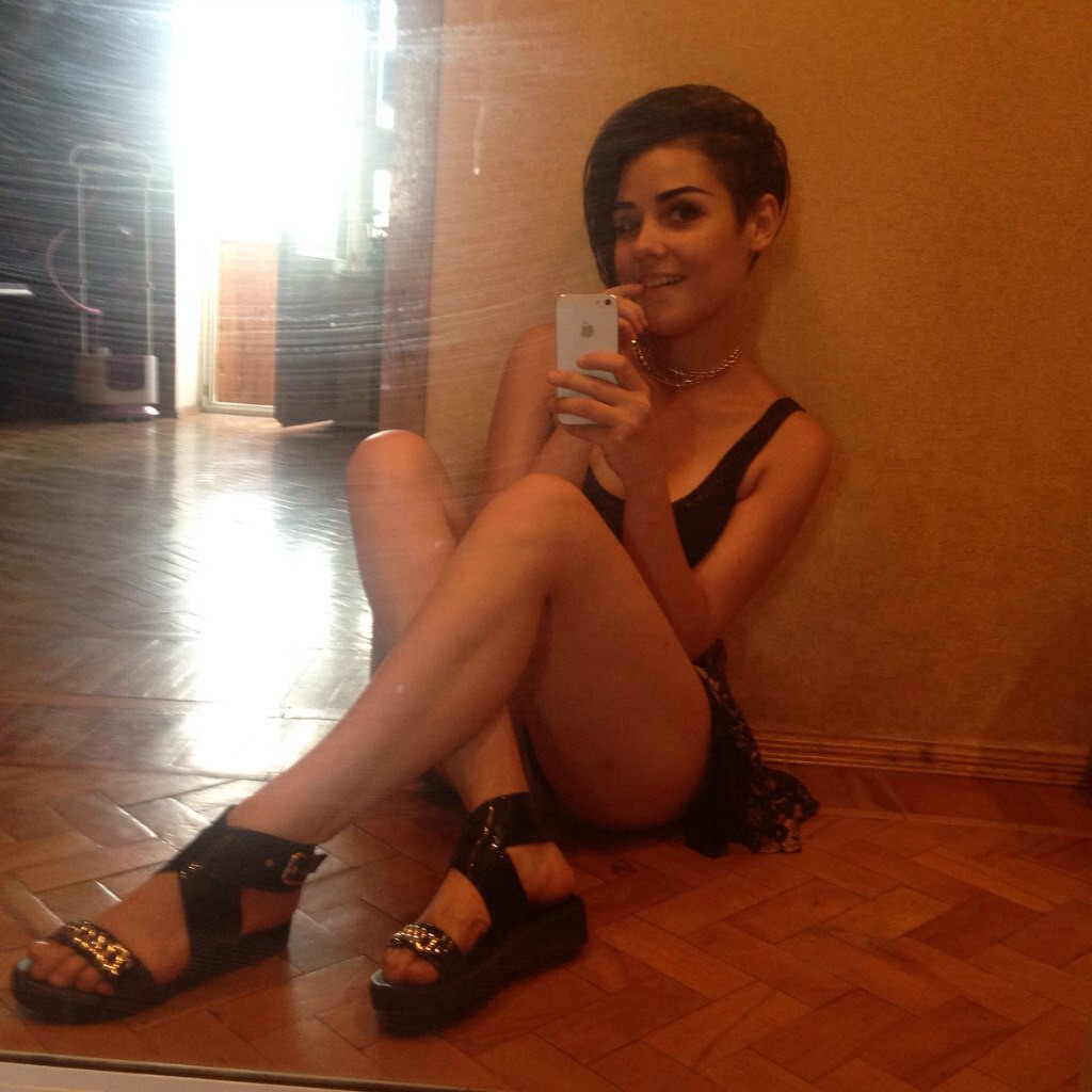 Stunning Nipples on Modest Nude Girl Pose Explicitly