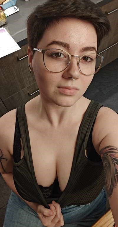 Short-Haired Hottie with Alluring Looks