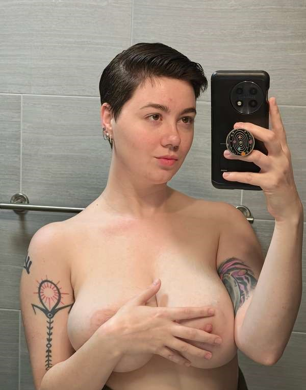 Short-Haired Hottie with Alluring Looks