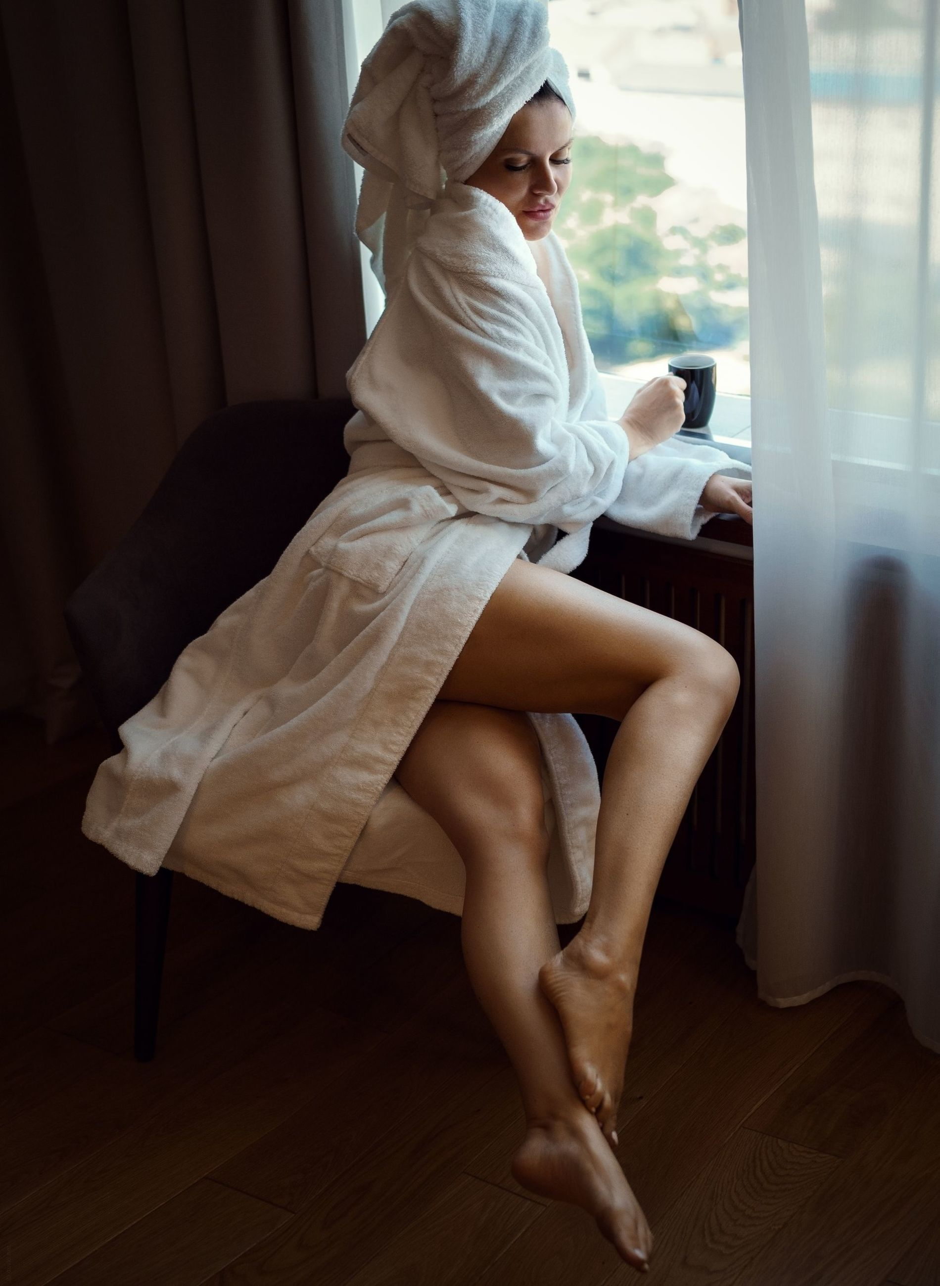 My Stunning Wife Masterfully Poses Nude for Explicit Photoshoot