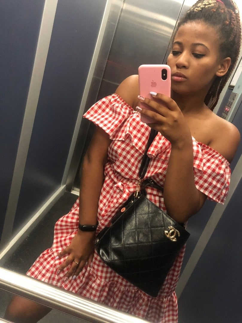 Naked Chocolate Treat Reveals All for Lovers of Seductive Curves – photo 1