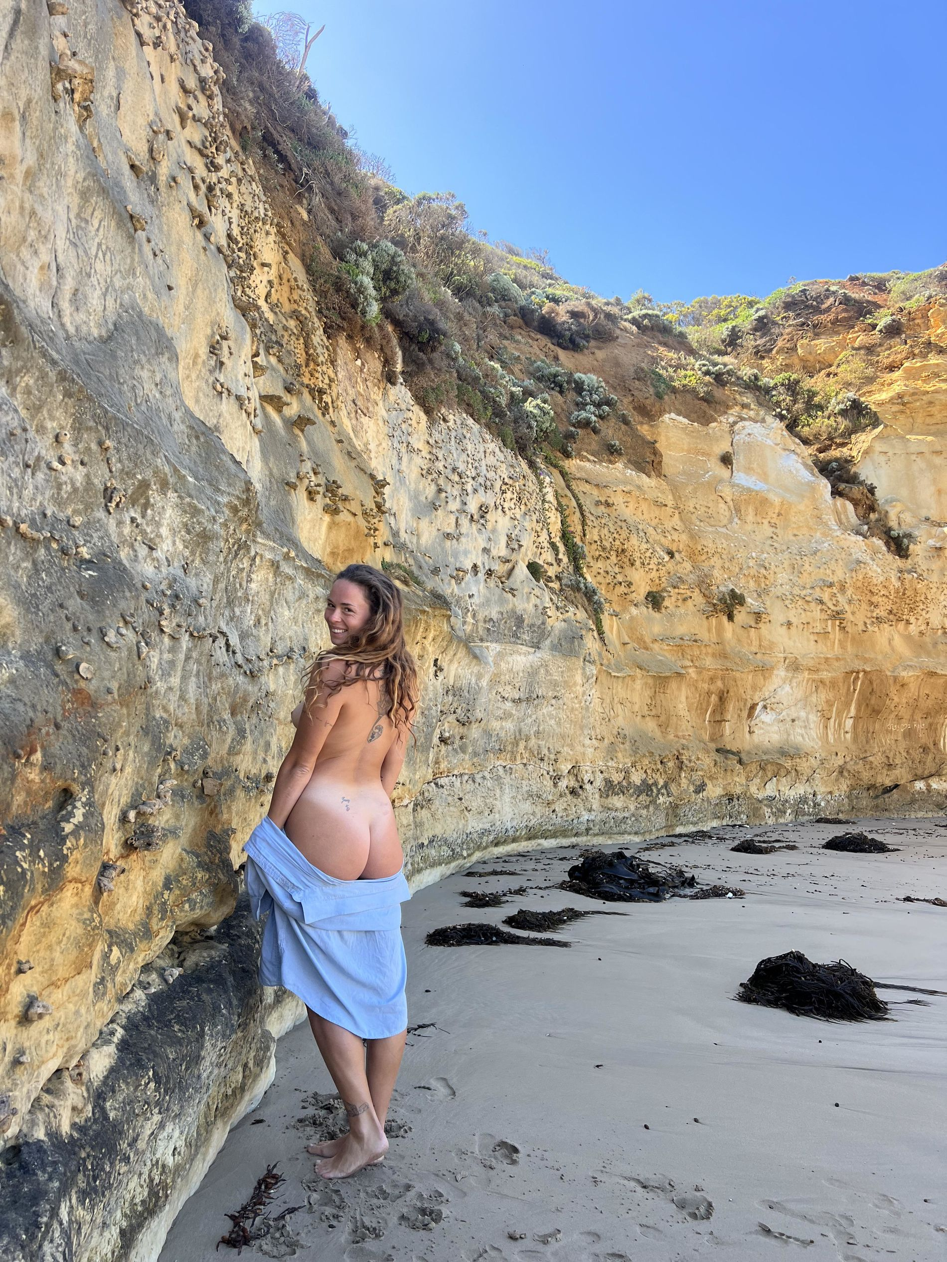 Big Booty Girl Photo - Explicit Ass Pic for Adults Only