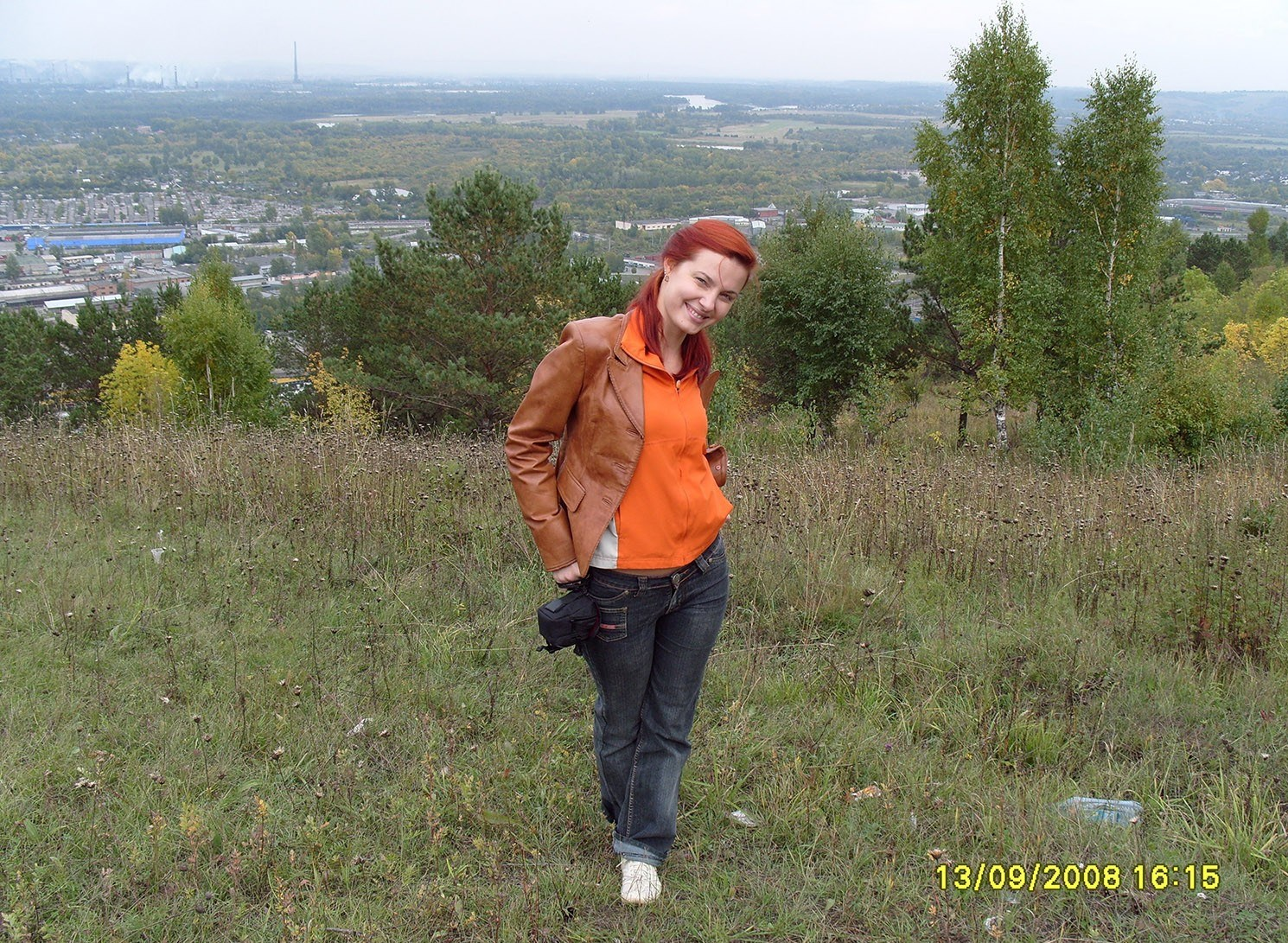 Sexy Woman Willing to Pose Nude: Personal Archive Intimate Photos