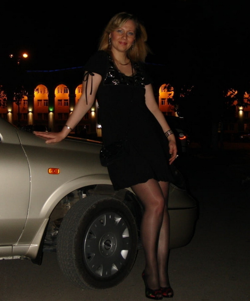 Beautiful Naked Woman Sexily Poses - Elegant and Seductive